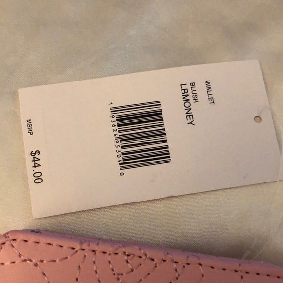 Betsey Johnson Luv Betsey Snap Card Wallet Blush Tonal Stitched Rose Pattern NWT - Picture 5 of 16